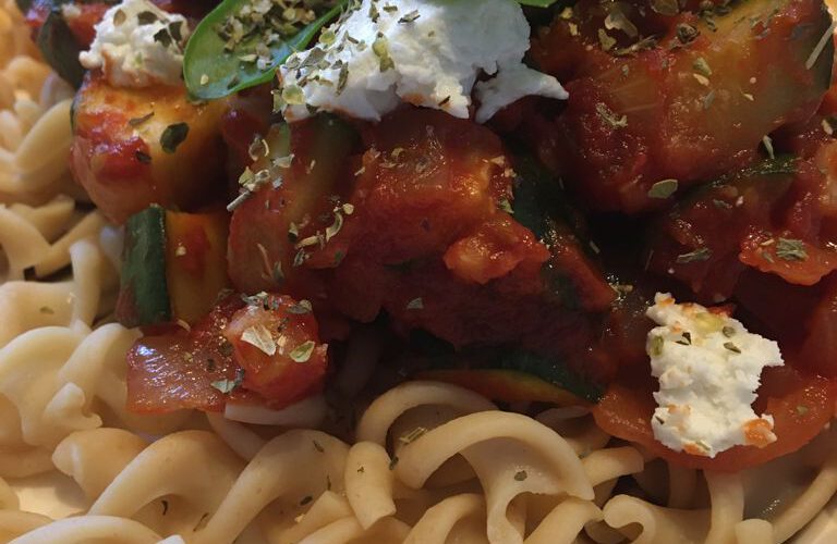 Fusilli met courgette en geitenkaas